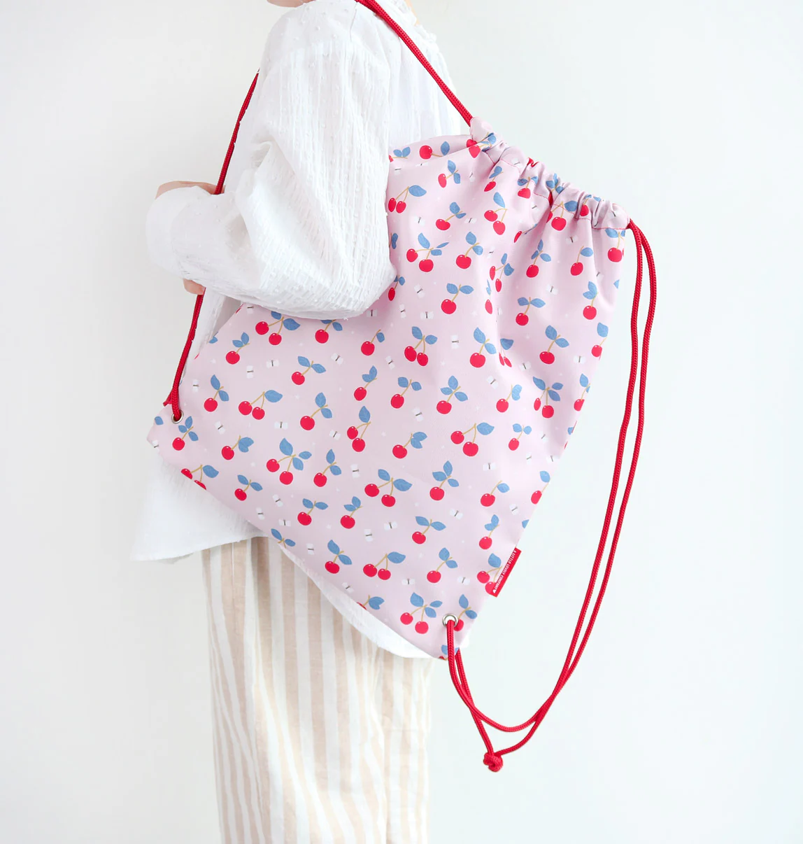 A Little Lovely Company Turnbeutel Kirschen  A Little Lovely Company Turnbeutel Kirschen