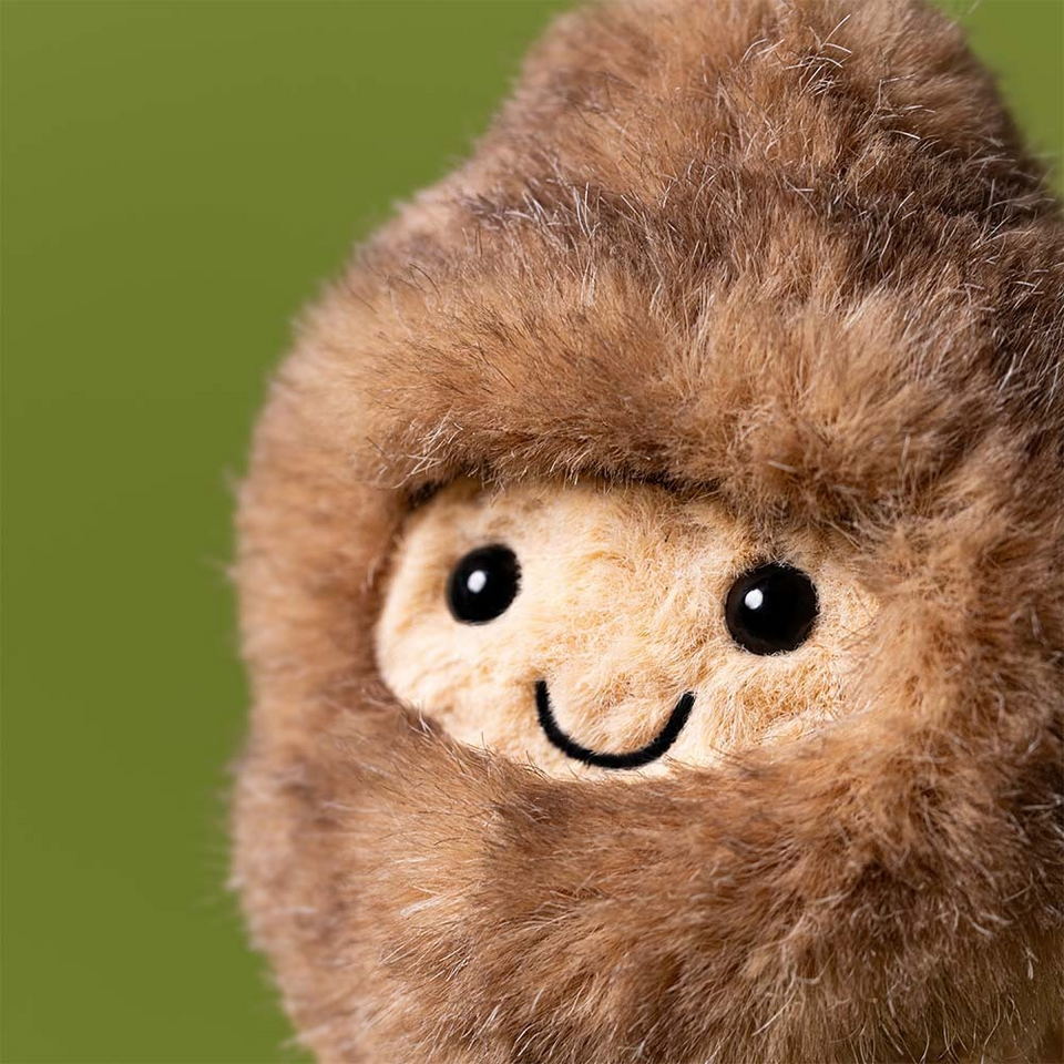 Jellycat Amuseables Peanut Yeti 15cm x 7cm x 6cm