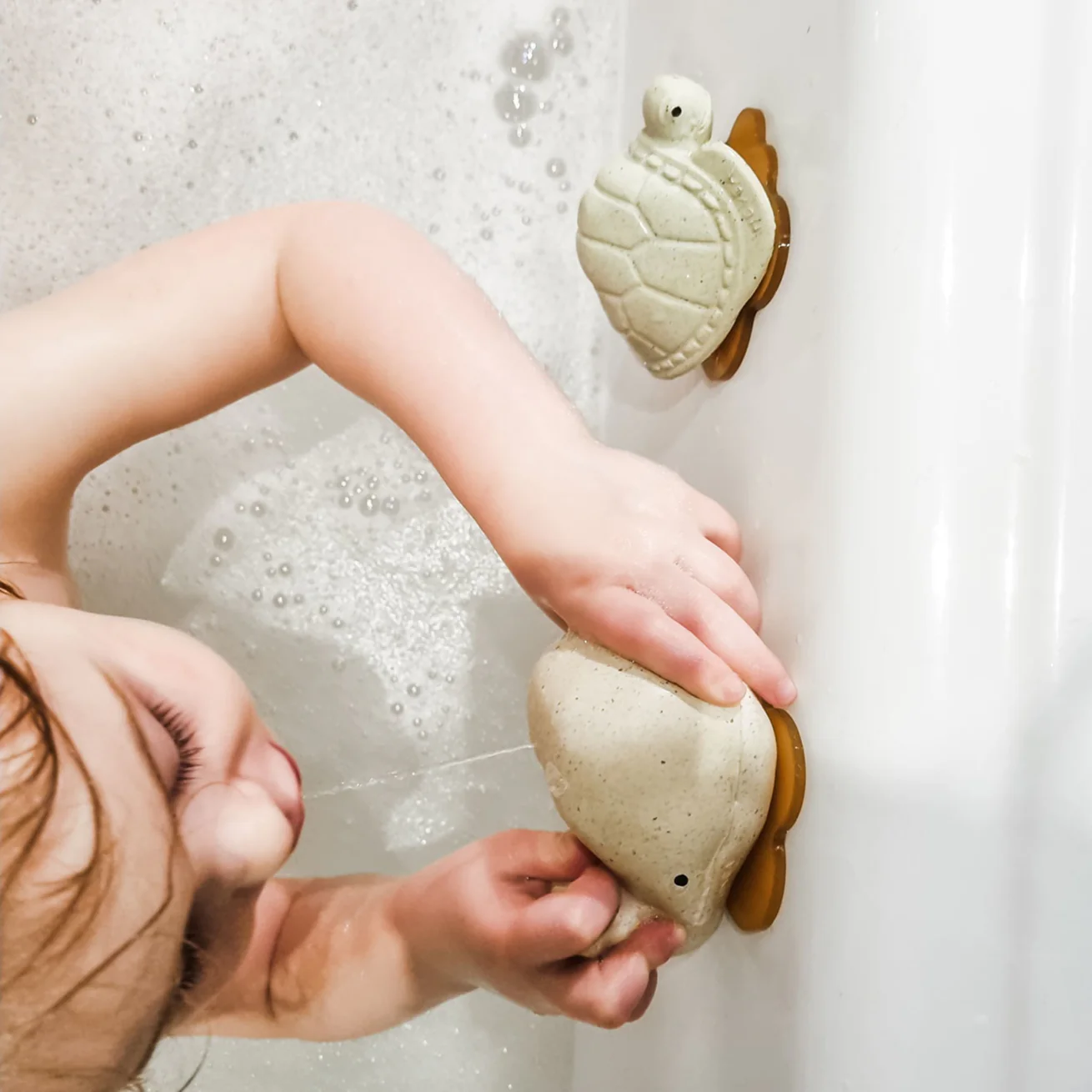 Hevea Squeeze'n'Splash Whale & Turtle - Champange Pink & Vanilla